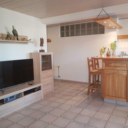 Apartement-Gite Rural A 3 Km De Delemont Courcelon Kültér fotó